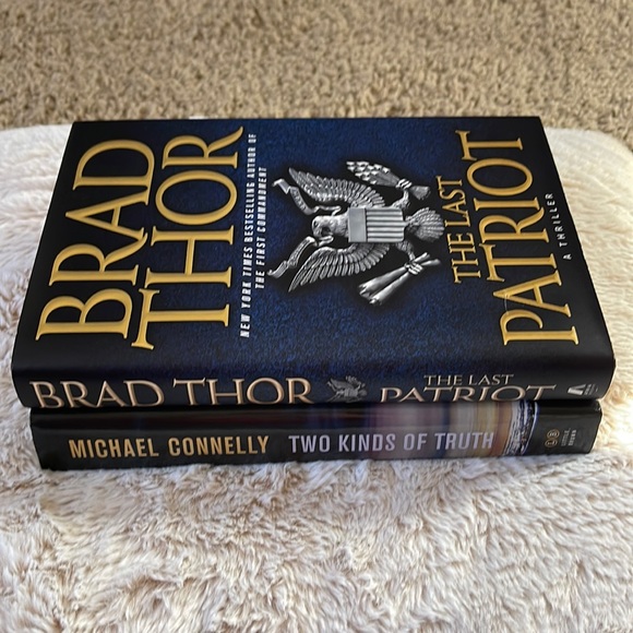 Books bundle ⭐️ - Picture 2 of 2